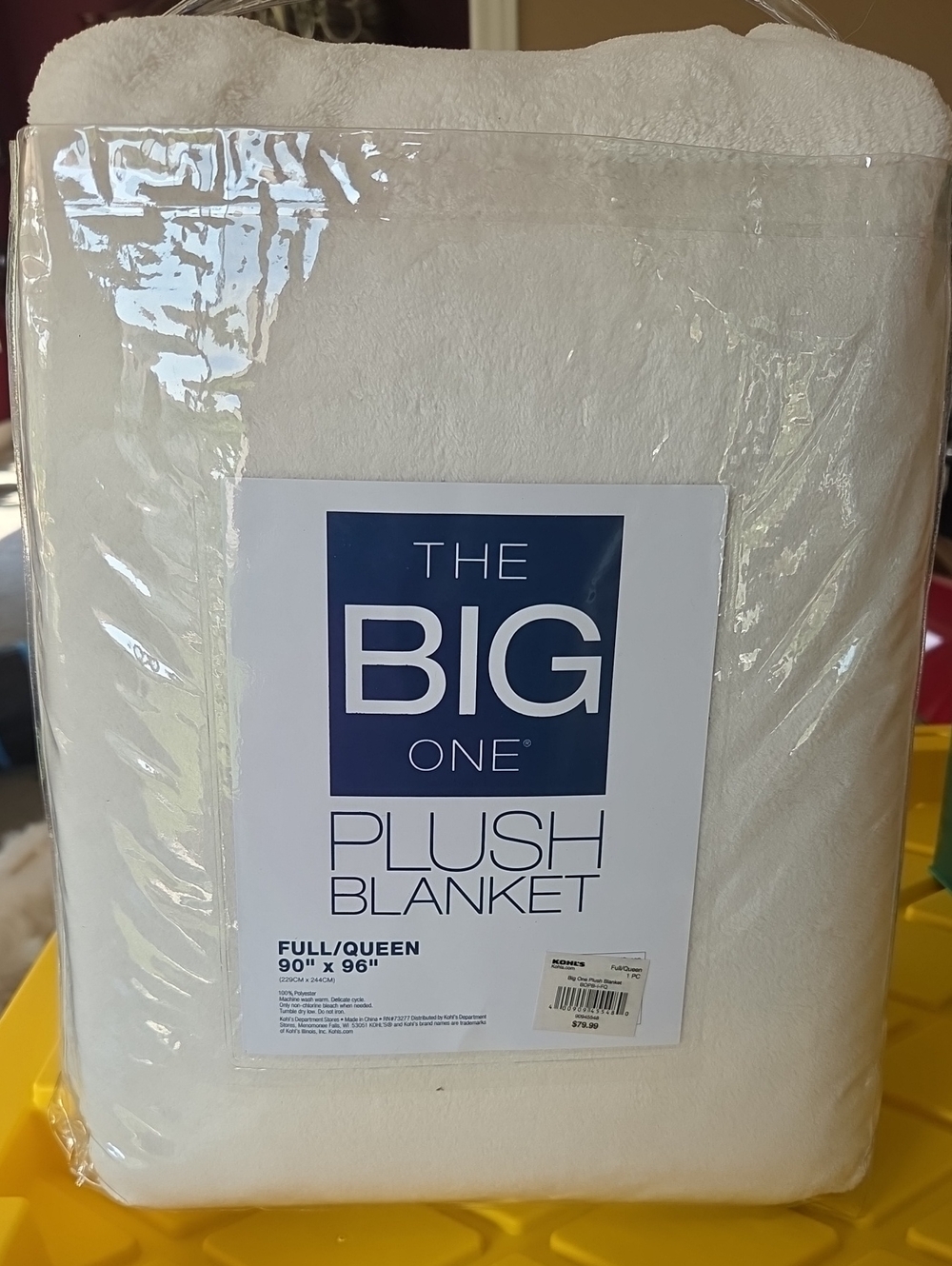The Big One Plush Blanket White Cozy Throw